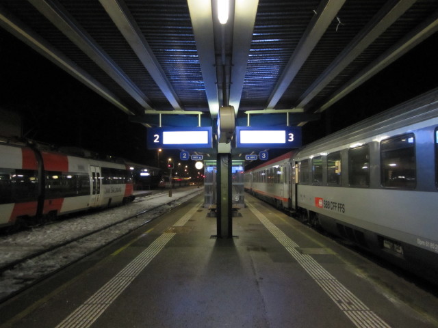 EN 464 im Bahnhof Schwarzach-St. Veit, 590 m