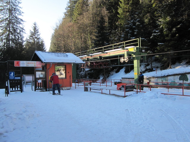 Talstation des 2er-Sessellifts Aflenz-Bürgeralm, 862 m