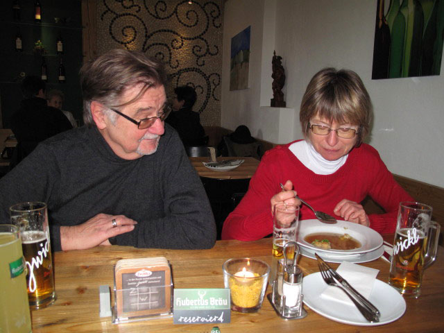 Papa und Mama im Flokal (18. Feb.)