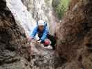 Wildenauer-Klettersteig: Romana und Carmen am Beginn des Schachts