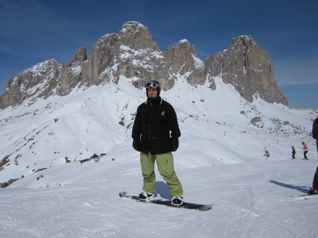 Markus bei der Bergstation des Sessellifts Rodella-Des Alpes, 2.400 m (22. März)