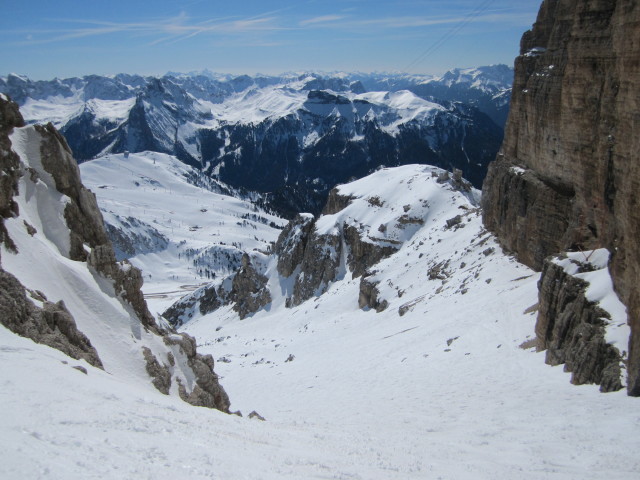 zwischen Forcella Pordoi und Passo Pordoi (24. März)