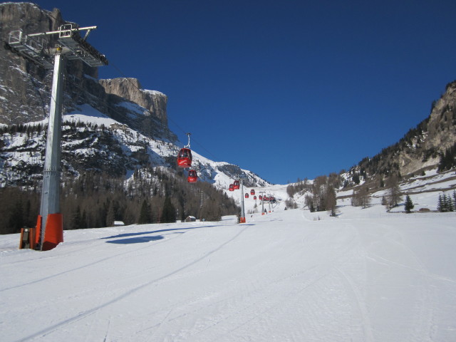 Umlaufbahn Frara (26. März)