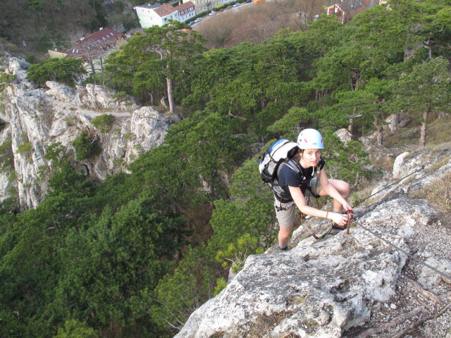 Katarina im luftigen Quergang
