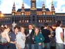 Eva, ?, Markus und Michaela am Rathausplatz