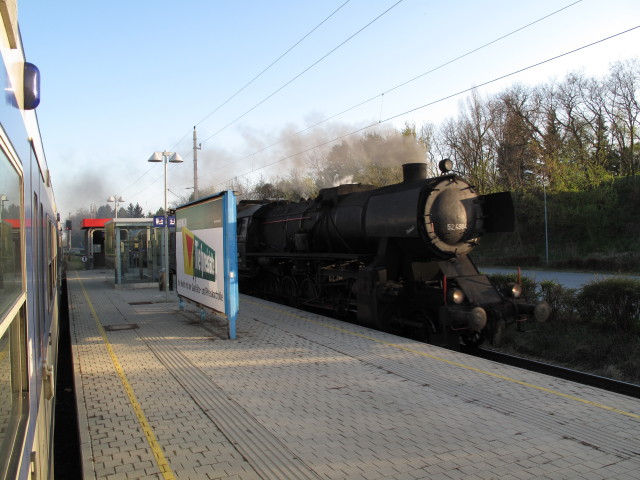 52.4984 im Bahnhof Schleinbach