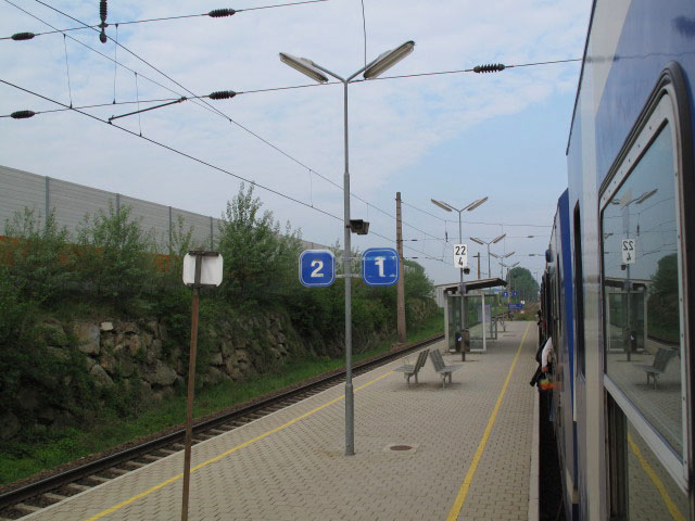 Bahnhof Spillern, 172 m