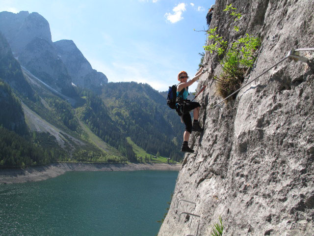 Laserer alpin-Klettersteig: Sabrina und Romana in 'Michelangelo'