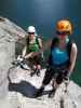 Romana und Sabrina beim Vorderen Gosausee, 937 m