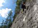 Laserer alpin-Klettersteig: Romana und Sabrina in der Steinwanne