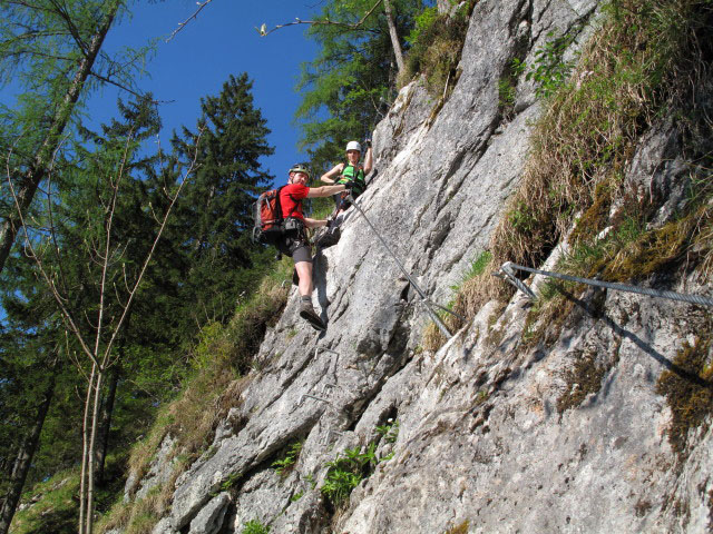 Schmied-Klettersteig: Norbert und Romana auf der Eisrampe