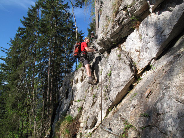 Schmied-Klettersteig: Norbert und Romana am Marderband