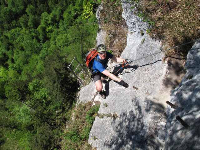 Echernwand-Klettersteig: Norbert nach der Panoramaleiter