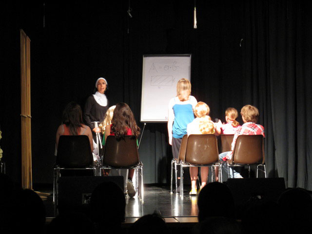 Karin in der De La Salle Schule