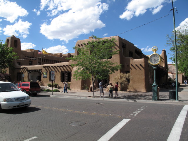 New Mexico Museum of Art in Santa Fe, 2.134 m (28. Mai)