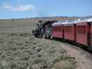 No. 489 mit San Juan Express #216 der Cumbres & Toltec Scenic Narrow-Gauge Railroad zwischen Hangmans Trestle und Lava Loop (29. Mai)