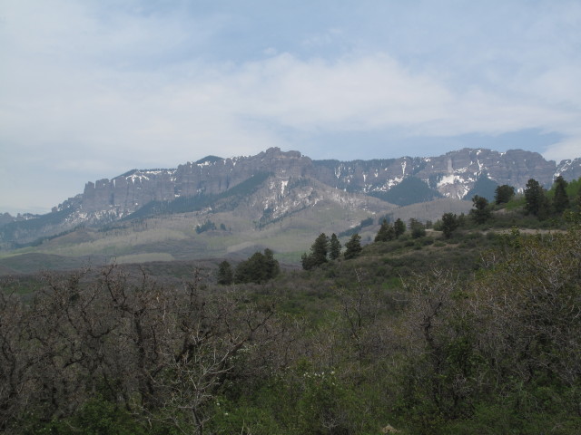 Cimarron Ridge vom Owl Creek & Chimney Rock Jeeptrail aus (1. Juni)