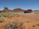 Papa auf der US 163 im Monument Valley (4. Juni)