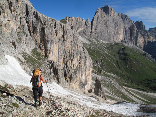 Gudrun auf Weg 541 zwischen Pas da le Zigolade und Schafsteig (25. Juni)