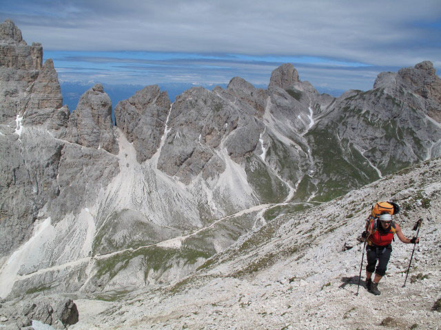 Gudrun zwischen Weg 584 und Pas da le Pope (25. Juni)