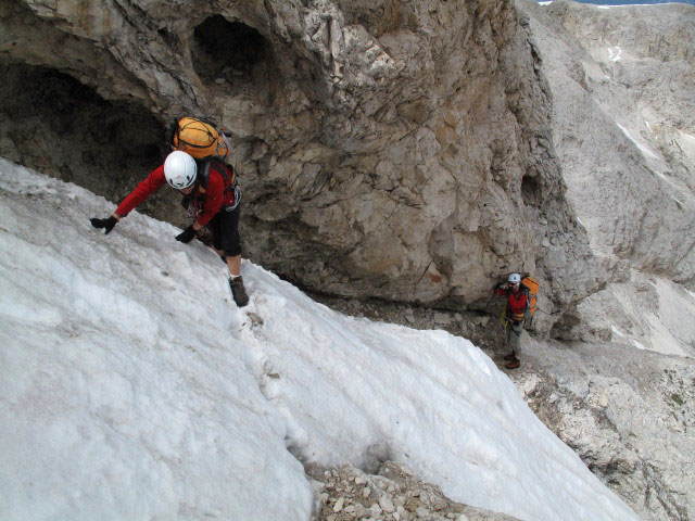 Kesselkogel-Klettersteig: Gudrun und Christoph zwischen Valon de Antermoa und Kesselkogel (25. Juni)