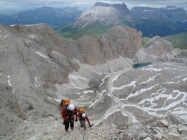 Kesselkogel-Klettersteig: Gudrun und Christoph zwischen Valon de Antermoa und Kesselkogel (25. Juni)