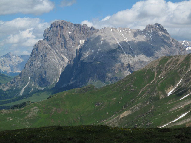 Langkofel und Plattkofel von Weg 4 aus (26. Juni)