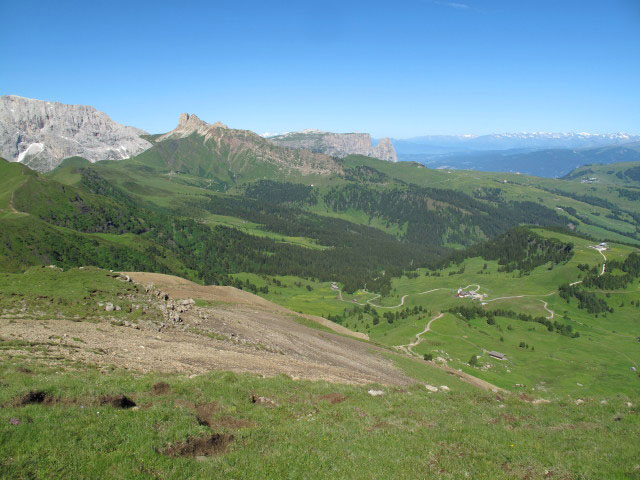 von Weg 527 Richtung Westen (27. Juni)