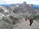 Kesselkogel-Klettersteig: Christoph und Gudrun zwischen Kesselkogel und Grasleitenpass (25. Juni)