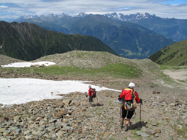 Christoph und Gudrun auf Weg 2 zwischen Alplerspitz und Hühnerspielalm (3. Juli)