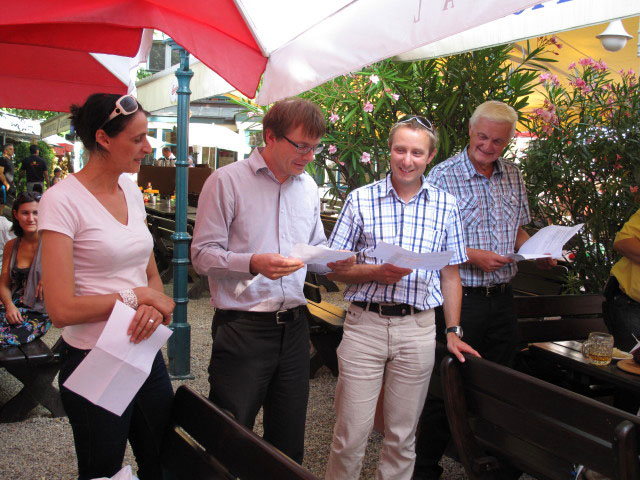 Katja, Stefan, ich und Franz in Kolariks Luftburg