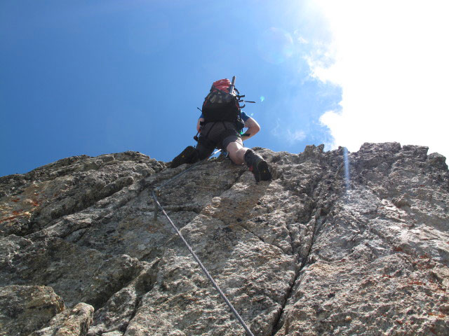 Säuleck-Klettersteig: Norbert am Ende der zweiten Wand (9. Juli)