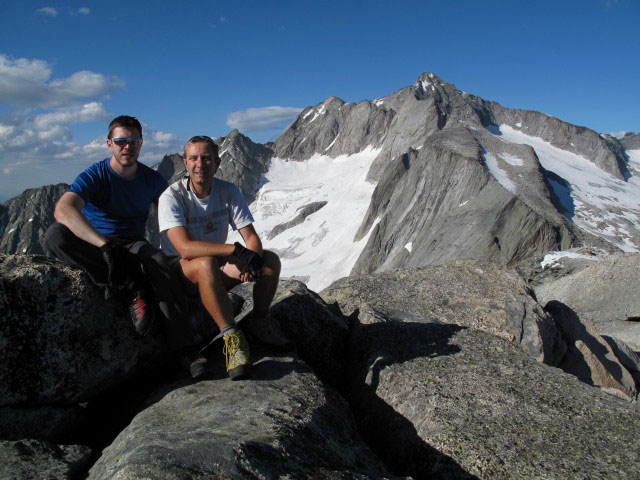 Norbert und ich auf der Schneewinkelspitze, 3.016 m (9. Juli)