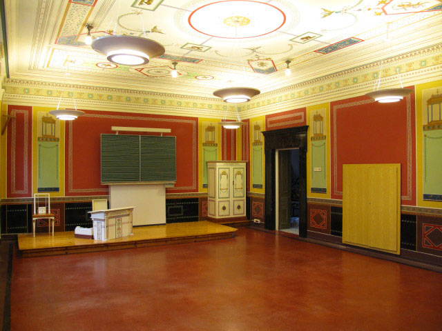 Pompejanisches Lehrzimmer in der Wirtschaftshauptschule 1