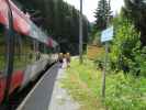 Gudrun und Christoph im Bahnhof Winkl im Rosental, 616 m (30. Juli)