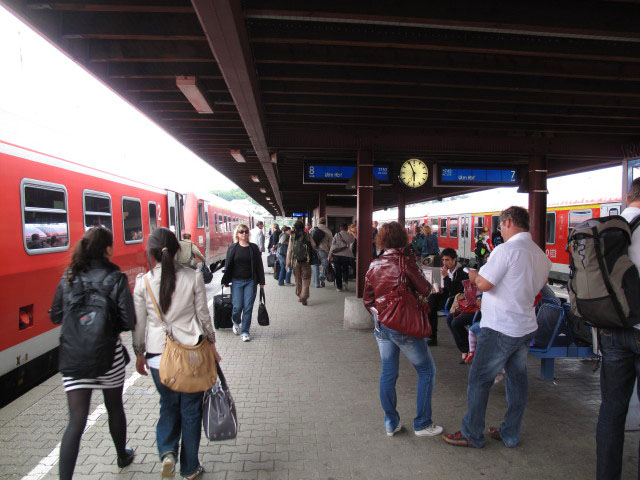 IRE 3359 'IRE-Sprinter' im Hauptbahnhof Ulm (7. Aug.)