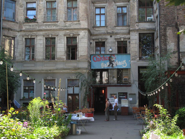 Cl&auml;rchens Ballhaus