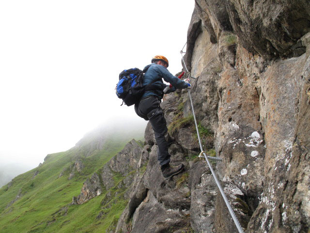&Uuml;bungsklettersteig Kleine Scharte: Erich im Einstieg (13. Aug.)