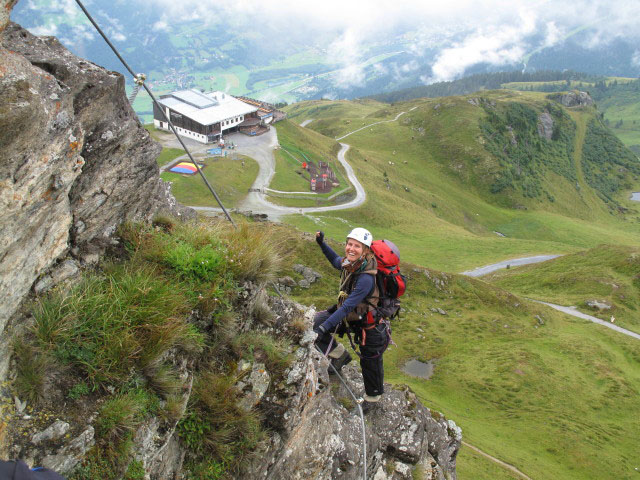 &Uuml;bungsklettersteig Kleine Scharte: Sonja in der leichten Ausstiegsvariante (13. Aug.)