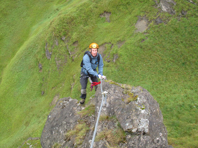 &Uuml;bungsklettersteig Kleine Scharte: Erich in der mittelschweren Ausstiegsvariante (13. Aug.)