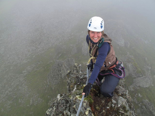 Familienklettersteig Hirschkarspitze: Sonja in der schwierigen Einstiegsvariante (13. Aug.)