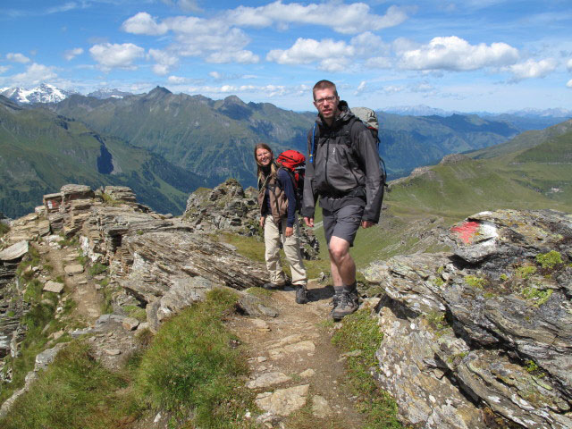Sonja und Norbert zwischen Silberpfennig und Baukarlscharte (14. Aug.)