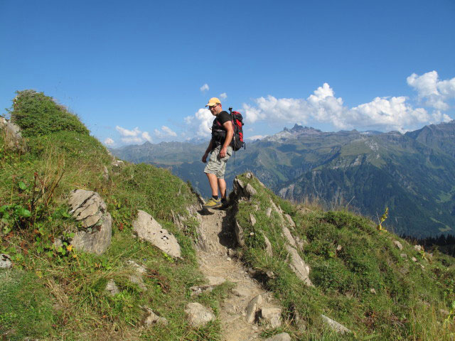 Axel zwischen Tünis und Gumen