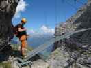 Braunwald-Klettersteig: Andreas auf der Charlotte Bridge im roten Rundgang