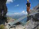 Braunwald-Klettersteig: Andreas auf der Charlotte Bridge im roten Rundgang