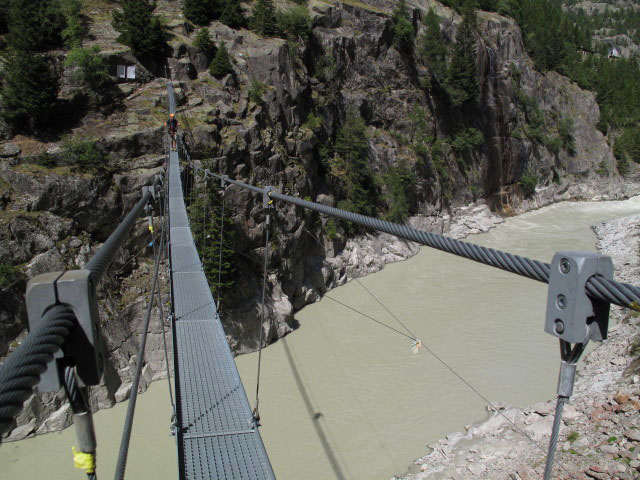 Axel auf der Nepalh&auml;ngebr&uuml;cke