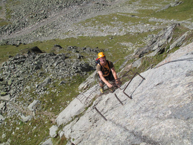 Eggishorn-Klettersteig: Andreas auf der Mauerläufer-Platte