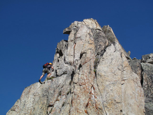 Eggishorn-Klettersteig: Axel im Adlersitz