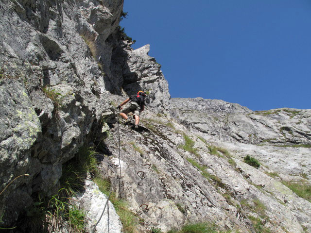 Baltschiedertal-Klettersteig: Axel in der schwierigen Variante