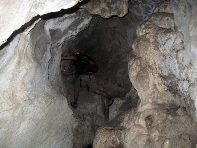 Axel in den 'Nasenl&ouml;chern'